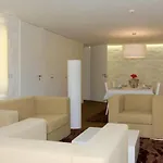 Charming In Riba De Mouro, Fireplace *
