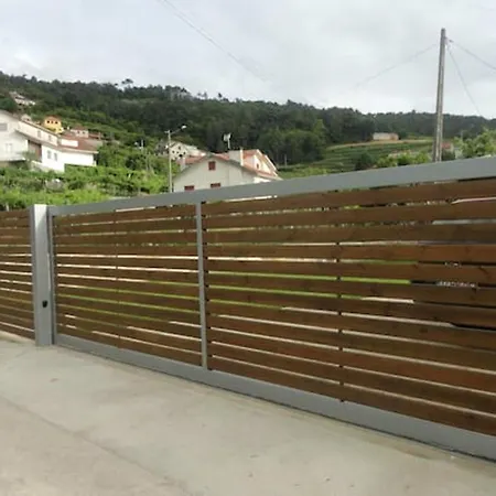 Feriehus Charming In Riba De Mouro, Fireplace *