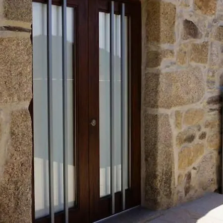 Charming In Riba De Mouro, Fireplace *